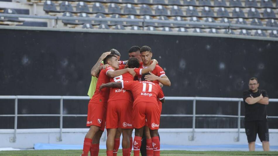 Triunfo de Independiente vs. Ciudad de Bolívar; Copa Argentina. Foto: Télam.