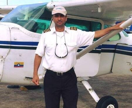 Hernando Murcia Morales Capitan del avión que se estrelló en Colombia