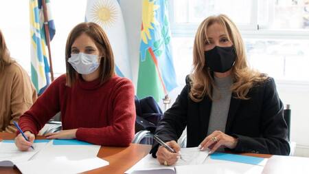 Dulce Granados firmó convenios de suma importancia para la comunidad de Ezeiza