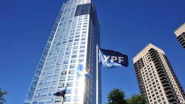 Juicio por YPF: Argentina acusa al fondo Burford de bloquear su acceso a mercados