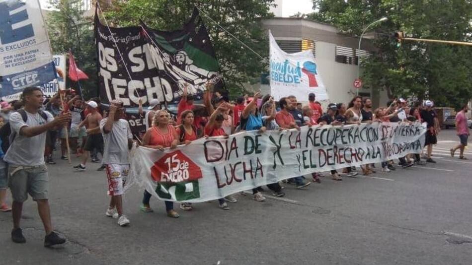 Mar del Plata marcha contra Mauricio Macri, Foto sitio 0223