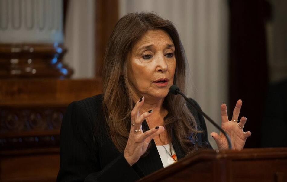 Marisa Graham, designada como Defensora de Niños, derechos, política