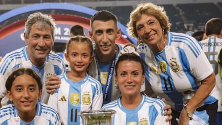 Ángel Di María junto a su familia en la Copa América 2024.