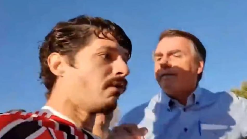 Bolsonaro vs el youtuber Wilker Leao. Foto: captura de video.