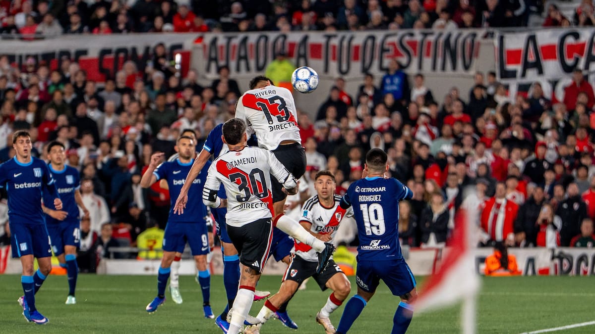 River - Racing.