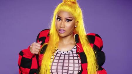 Nicki Minaj lanza su nuevo video caliente llamado "Barbie Dreams"