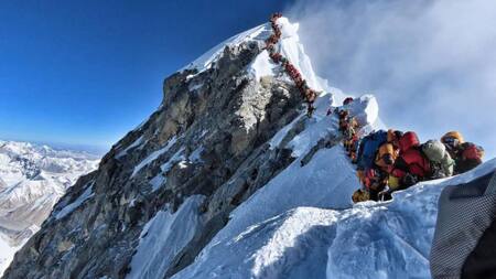 El Monte Everest recibió su primera entrega con un dron. Foto: Noticias Ambientales.
