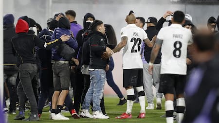 Colo Colo podría ser sancionado duramente por la CONMEBOL. Foto: EFE (Osvaldo Villarroel)