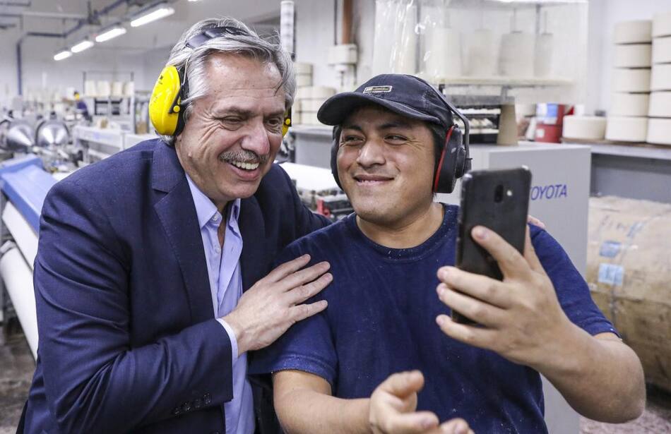 Alberto Fernández en pyme de San Martín, NA