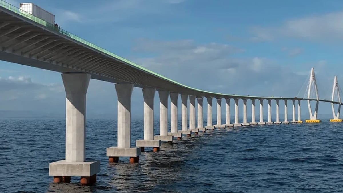 Construcción del puente que unirá Salvador, capital del estado de Bahía, con la isla de Itaparica.