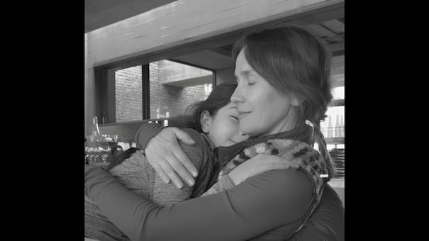 Natalia Oreiro reveló su búsqueda por alejar la tecnología de su hijo: "Ven la luz de la pantalla y se quedan pegados"