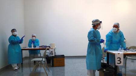 Coronavirus, pandemia, España, personal de Salud, Reuters