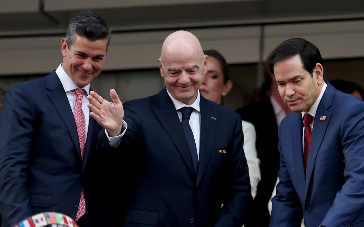 Marco Rubio y Santiago Peña junto a Gianni Infantino en el Mundial 2026.
