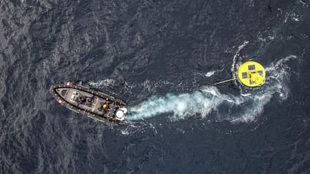 Perú instala de dos boyas oceanográficas. Foto: @TReporta