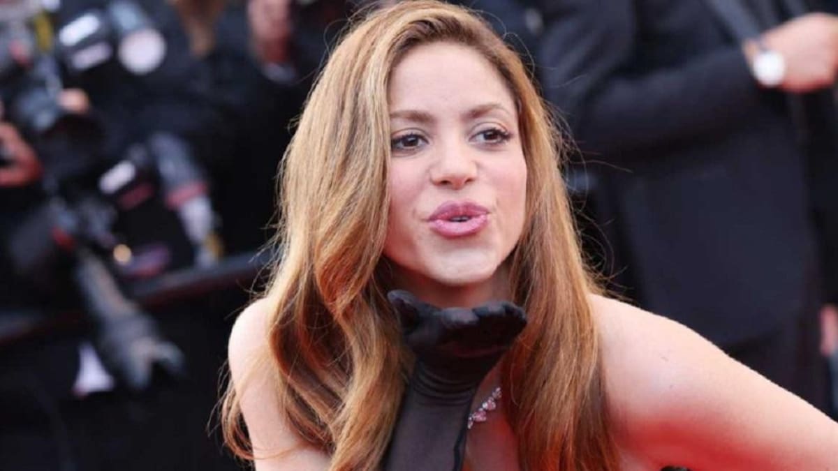 Shakira, NA