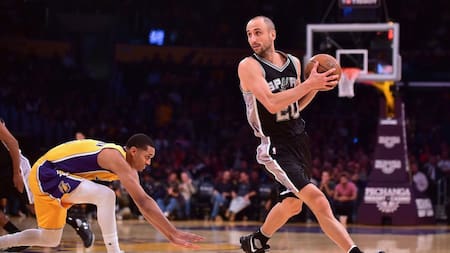 San Antonio Spurs anunció que retirará la camiseta número 20 de Manu Ginóbili, NA
