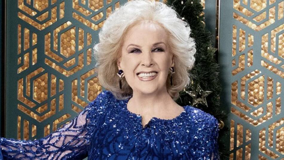 Mirtha Legrand emocionada con su vuelta a la TV. Foto: Storylab.