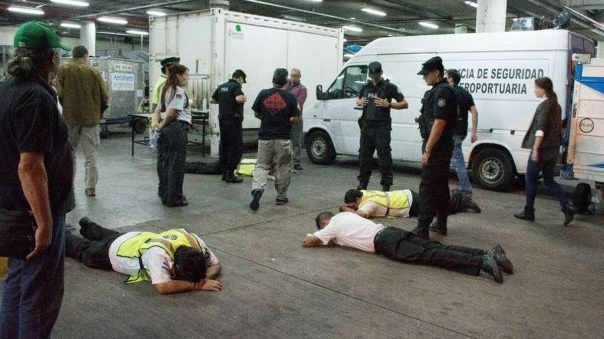 Abrevalijas detenidos