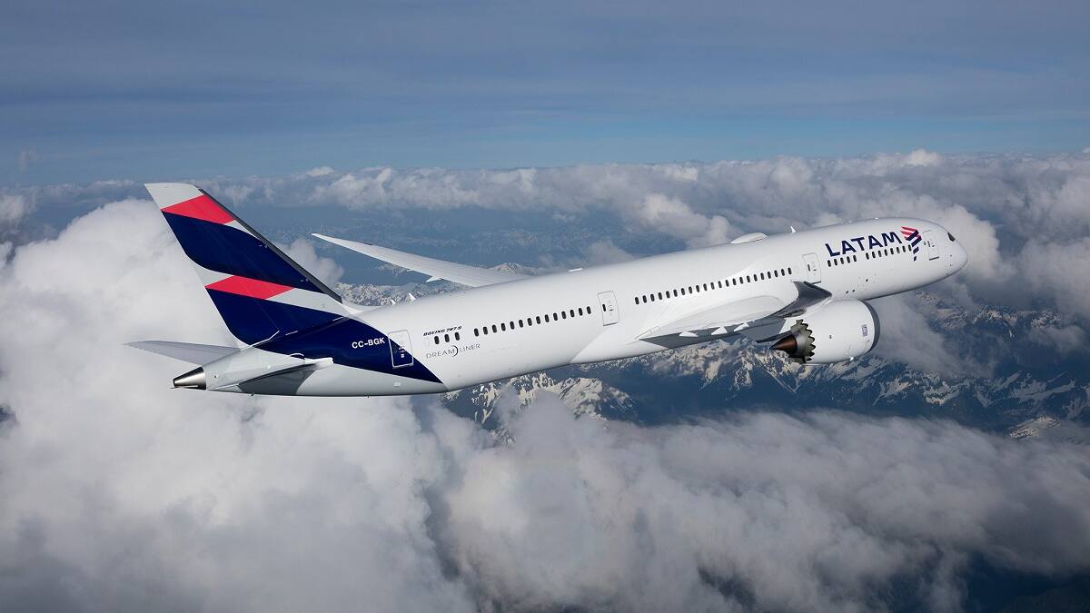 Avión de la aerolínea LATAM Airlines.