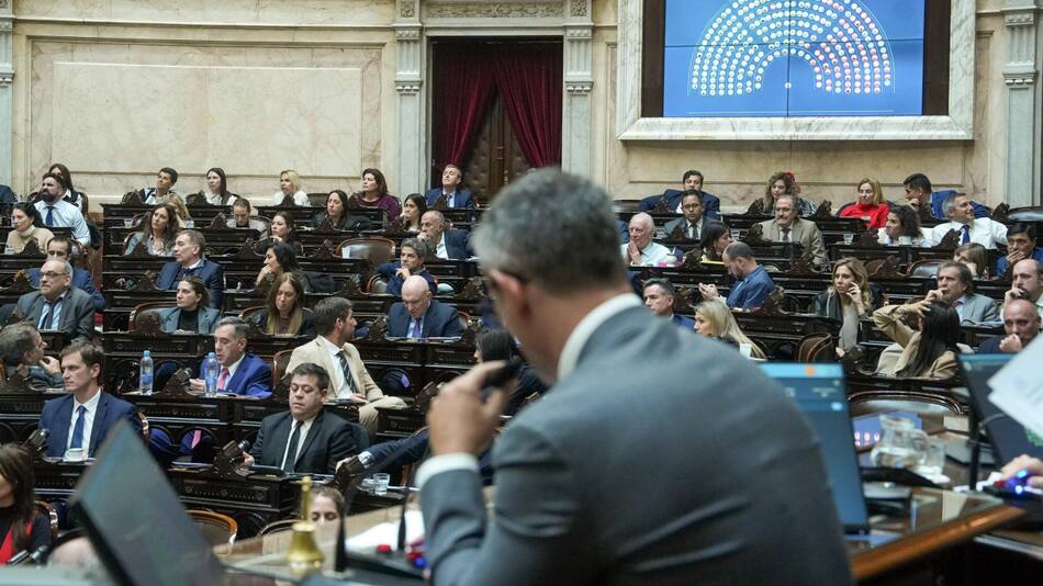 Sesión en Diputados. Foto: X @DiputadosAR