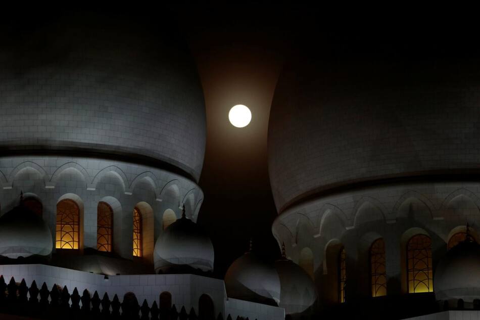 Luna de Sangre - Eclipse lunar - Reuters - Emiratos Árabes