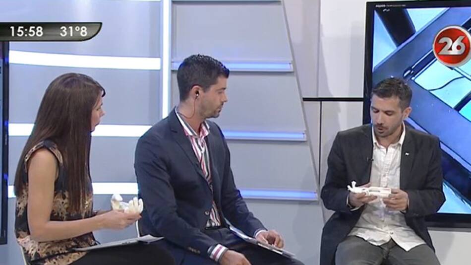 Creador de la mano robótica (Canal 26)