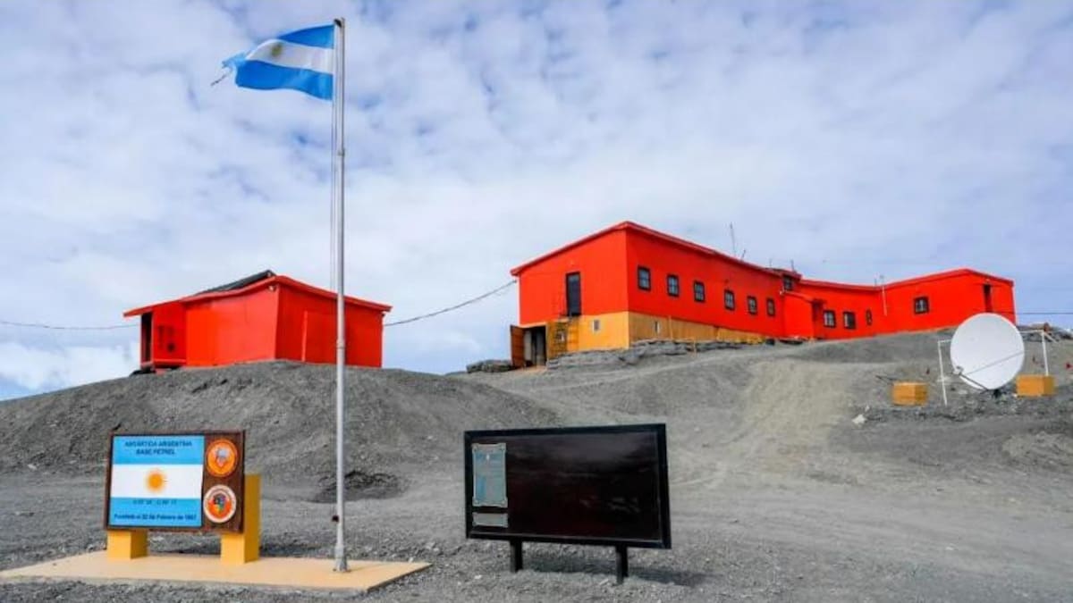 Argentina, a punto de reinaugurar la Base Antártica Petrel