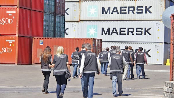 Cambios en la Aduana: se renuevan las cúpulas y Santiago Caputo gana influencia