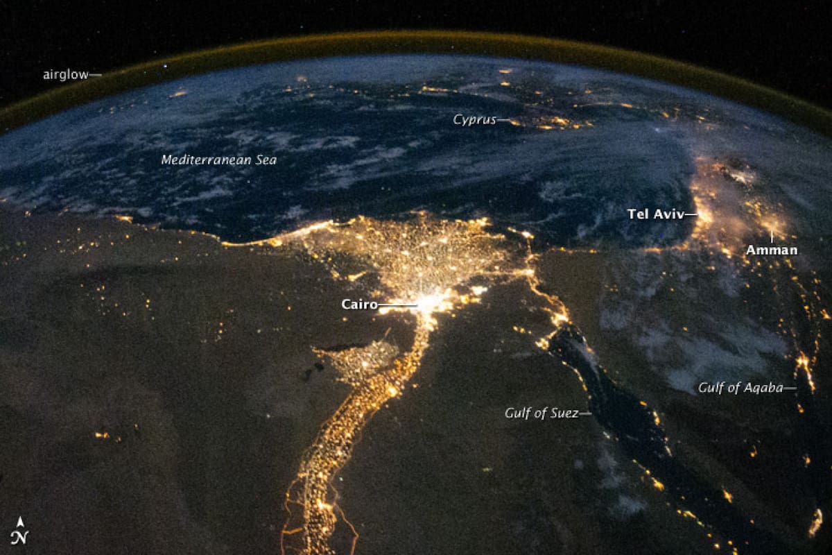 Esta imagen de la porción norte del río Nilo fue capturada por la cámara nadir del Espectrorradiómetro de Imágenes de Ángulos Múltiples (MISR). Foto: NASA.