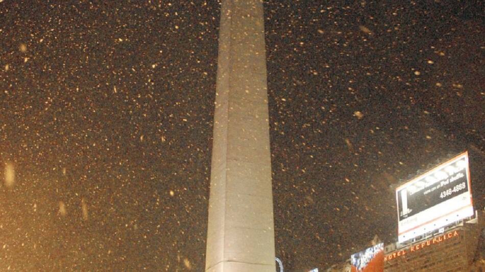 Nieve en Buenos Aires. Foto: NA