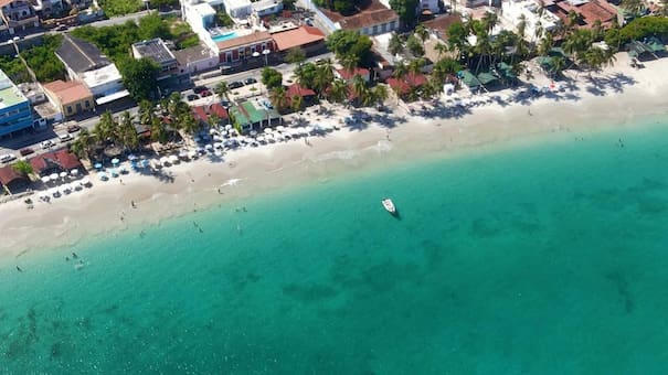 El Caribe olvidado: qué pasó con Isla Margarita, el destino furor de Venezuela durante el 2000 que padeció a Maduro