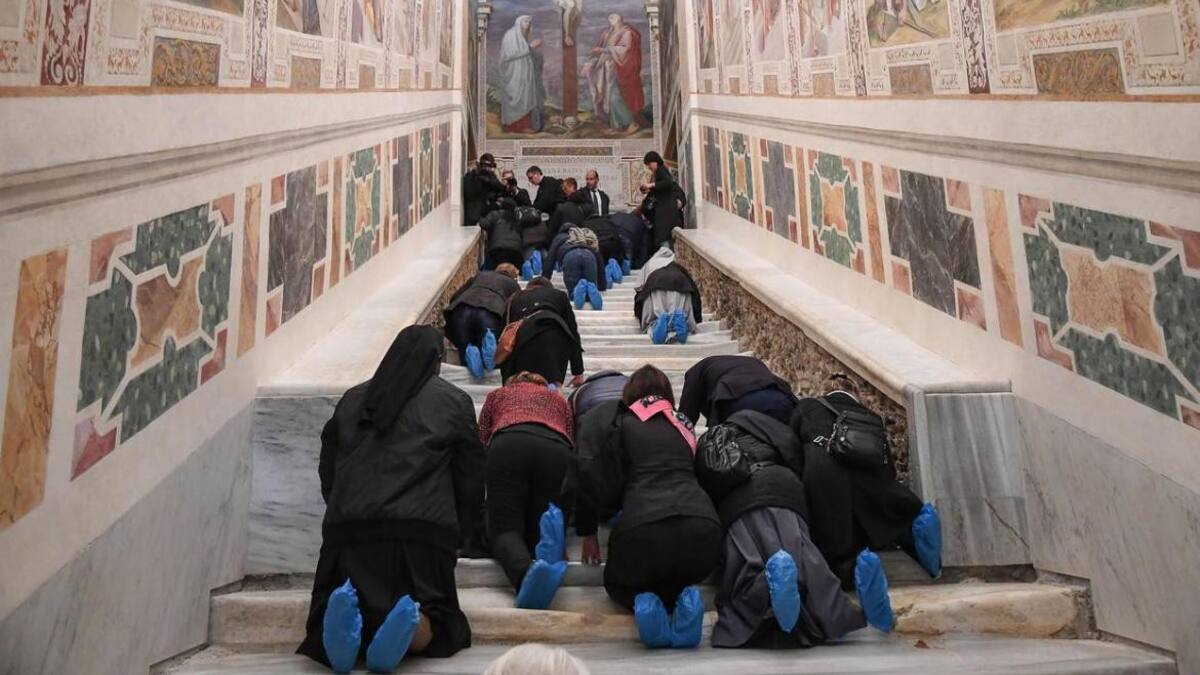 Por primera vez el Vaticano mostró la escalera de mármol que subió Jesús para su juicio