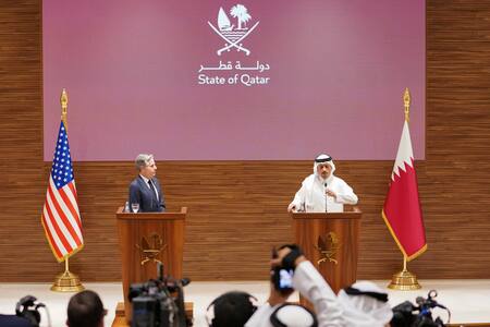 Antony Blinken en su visita a Qatar. Foto: Reuters.