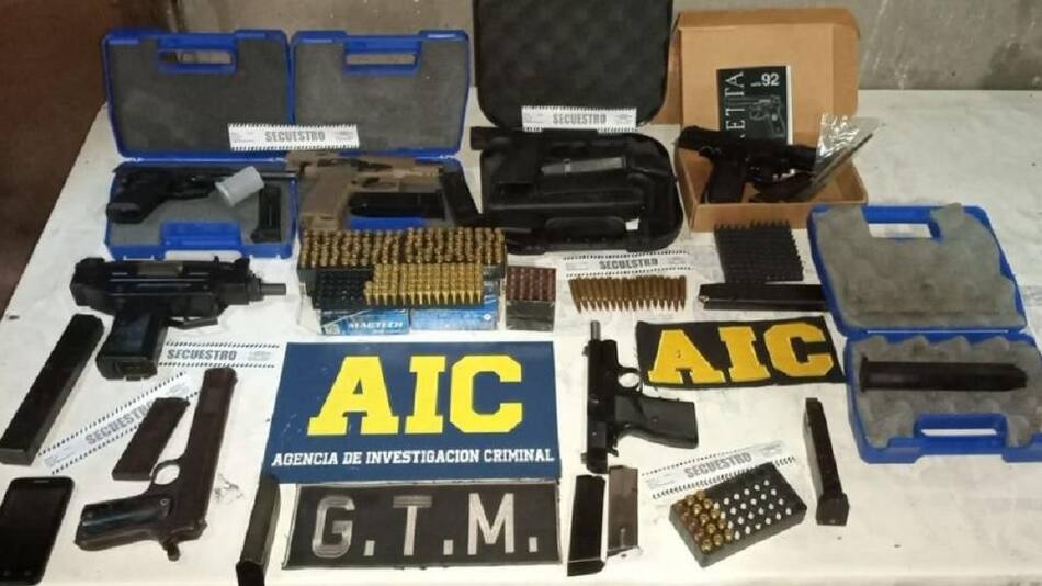 Armas incautadas en Rosario, operativo policial, NA