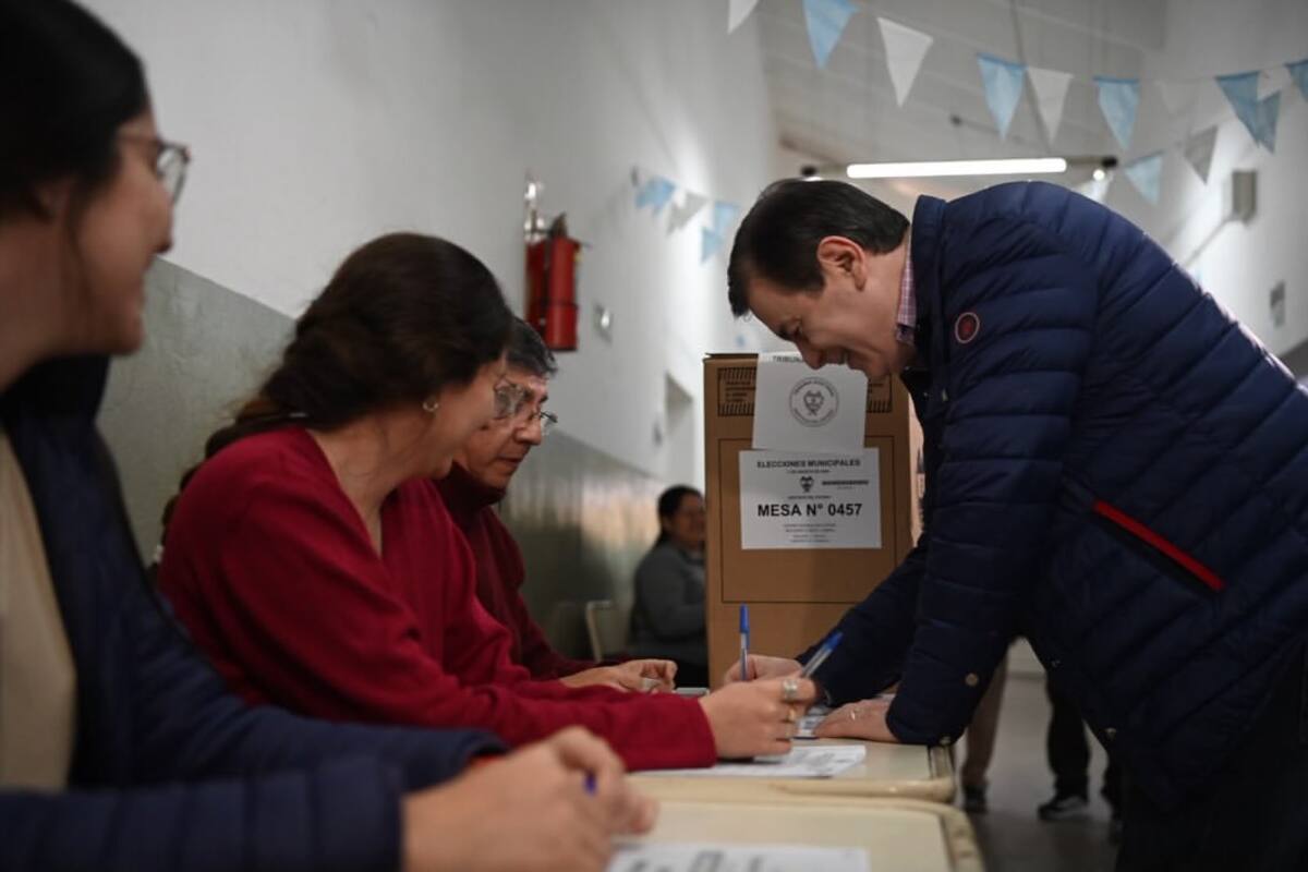 El partido oficialista logró el 66% de los votos en el total de las elecciones municipales