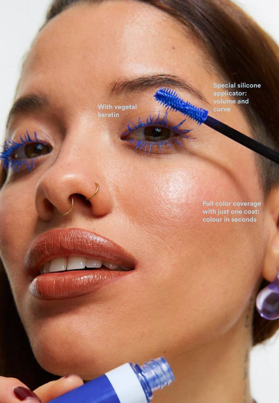 Mascara de pestañas con color. Foto Pinterest @Zalando