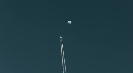 Viaje a la Luna. Foto: Unsplash.