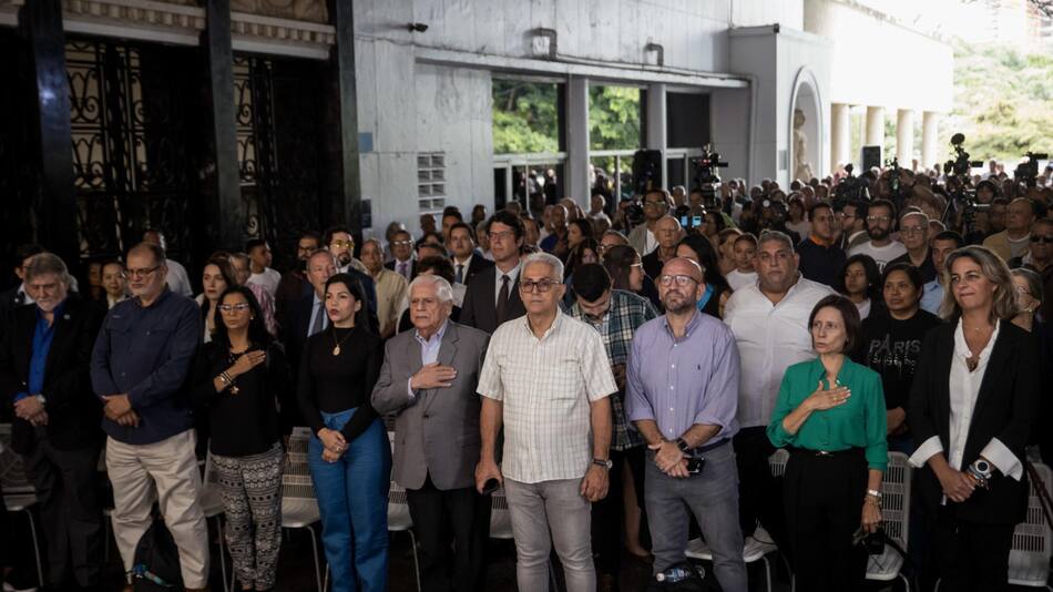 Militantes de partidos opositores en Venezuela. Foto: EFE