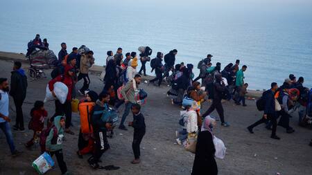 Palestinos en la Franja de Gaza. Foto: Reuters/Mohammed Salem