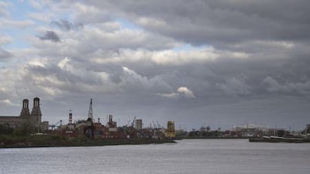 Clima nublado, nubes, estado del tiempo, NA