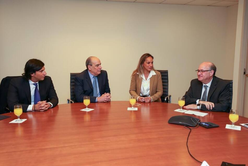 Malena Galmarini junto a Ilan Goldfajn. Foto: Prensa.