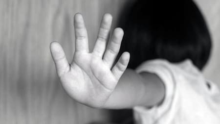 Mal trato infantil, abuso infantil, pedofilia