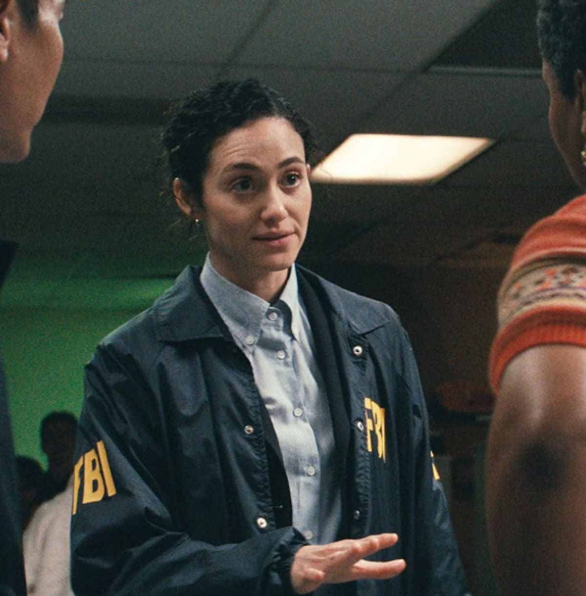Tiene 8 capítulos, se inspira en Black Widow de 1987 y es un drama policial que no te soltará del sofá
