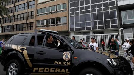 Allanamiento en oficina de Aécio Neves - Brasil - Reuters