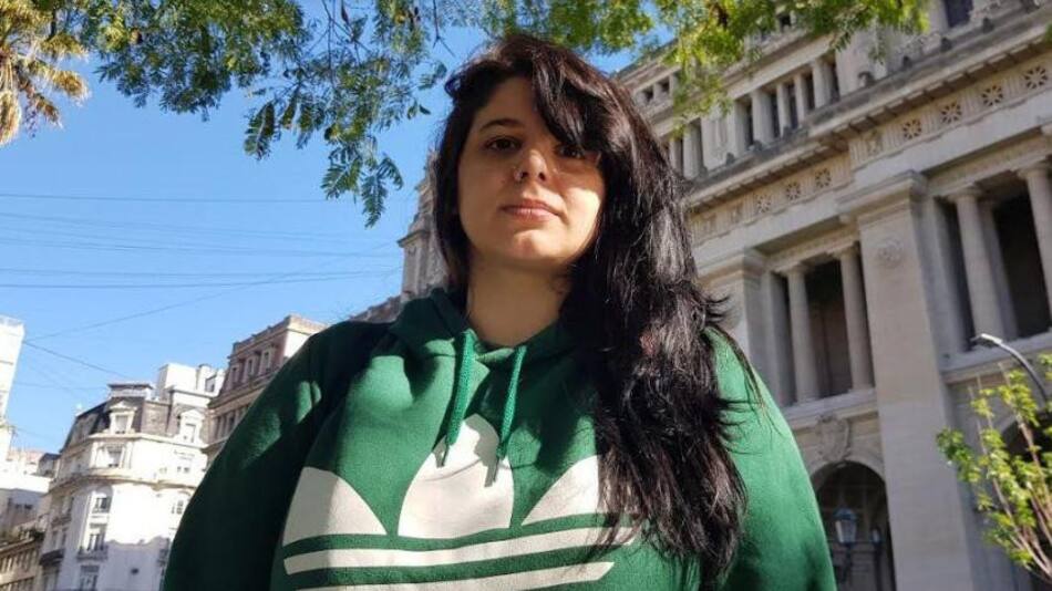Stephanie Calo - denuncia de abuso a senador de La Cámpora