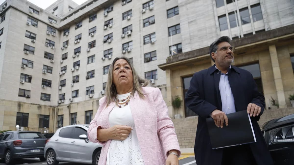 Caso Adorni: la escribana declaró ante la Justicia y negó que las dos jubiladas le hayan prestado la plata