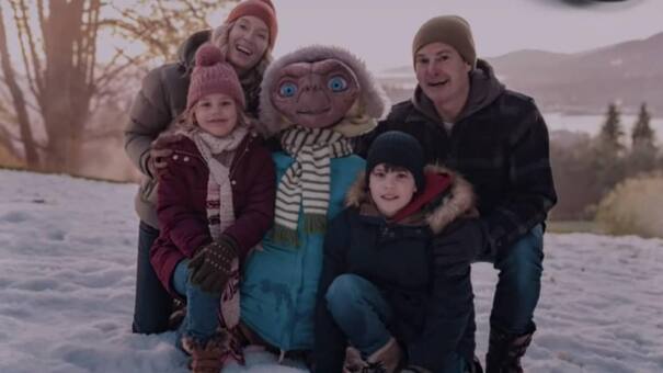 E.T. y Elliot vuelven a encontrarse luego de 37 años separados