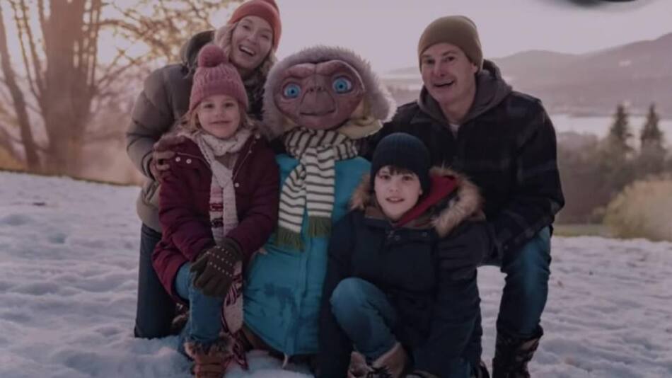 E.T. y Elliot