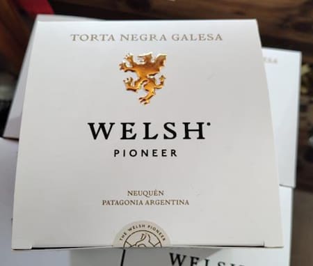 Torta negra galesa prohibida por la ANMAT. Foto: ANMAT.