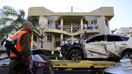 Ataque de Hamás a la zona de Holón en Israel. Foto: Reuters.